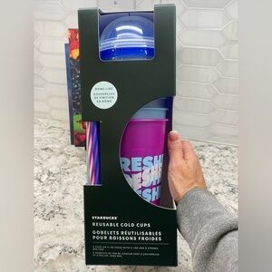 2024 Summer Reusable Cold Cups with Dome Lids, Straws. 5 Cups. Unopened box. NWT